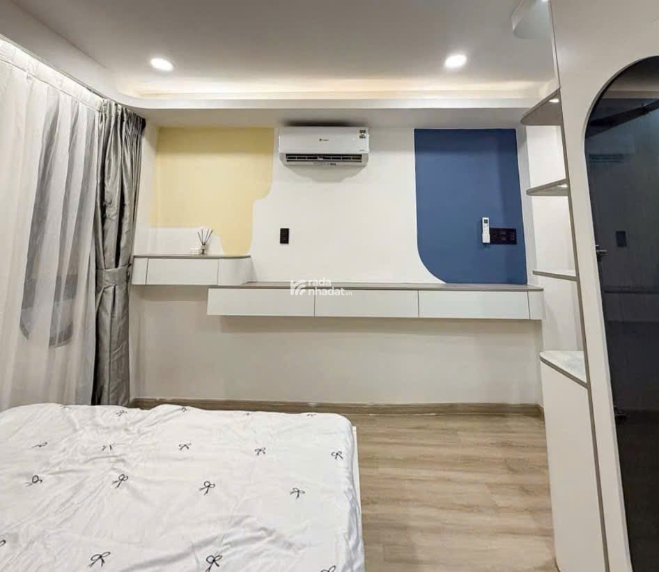 Nhà mới đẹp Cách Mạng Tháng Tám - Quận 3 - 67 m2 - 4 Tầng Sân thượng - 4.89 tỷ