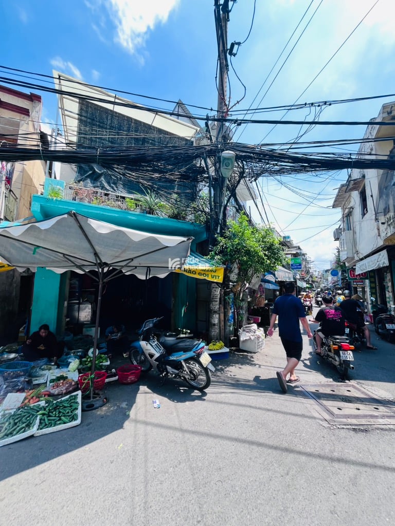 Lô Góc Ngay Chợ Võ Duy Ninh 3 Mặt Tiền Kinh Doanh Sầm Uất , dòng tiền sẵn có 36tr/tháng