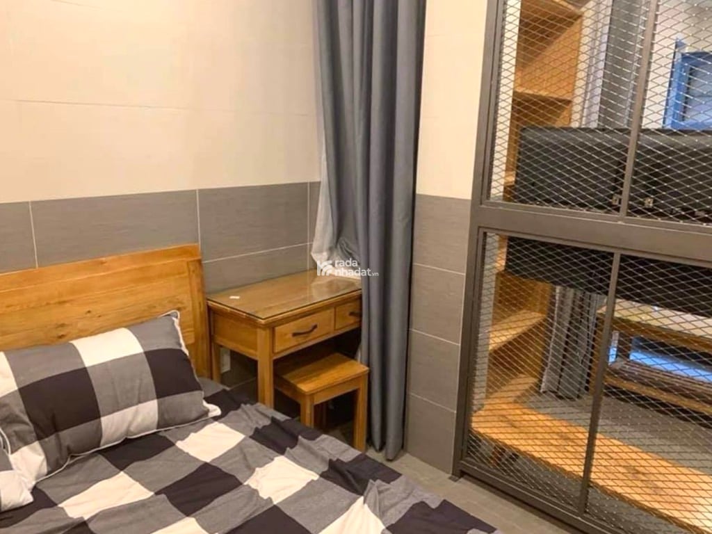 GẦN MẶT TIỀN HUỲNH VĂN BÁNH, PHÚ NHUẬN, 36M2 CÓ DÒNG TIỀN. GIẢM 600TR CHỈ 7T TL 