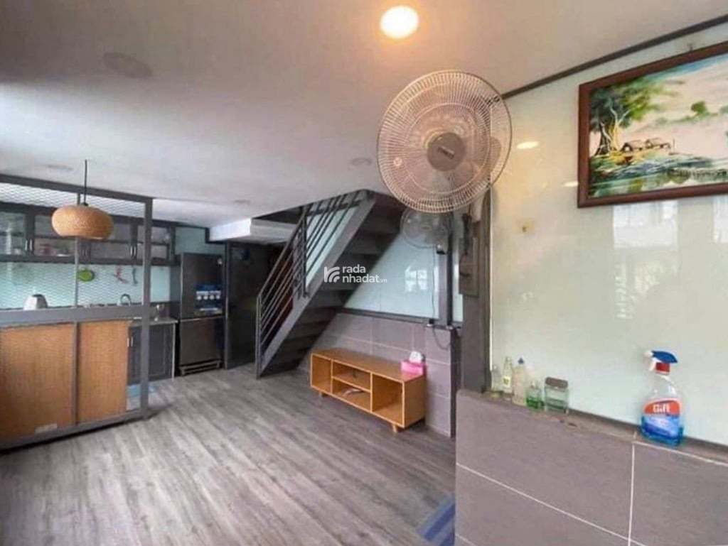 GẦN MẶT TIỀN HUỲNH VĂN BÁNH, PHÚ NHUẬN, 36M2 CÓ DÒNG TIỀN. GIẢM 600TR CHỈ 7T TL 