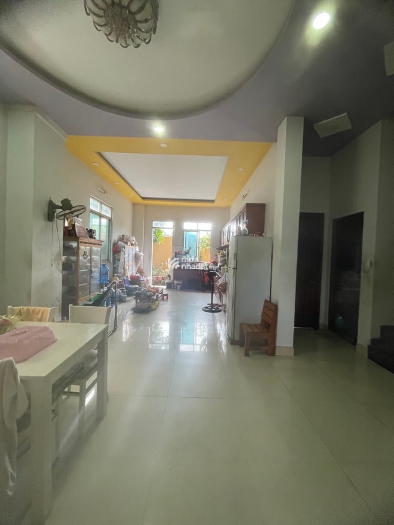 BÁN BIỆT THỰ KHU DÂN CƯ PHÚ LỢI QUẬN 8 240M2 18.X TỶ 5PN 3 TẦNG LÁT ĐÁ SANG TRỌNG