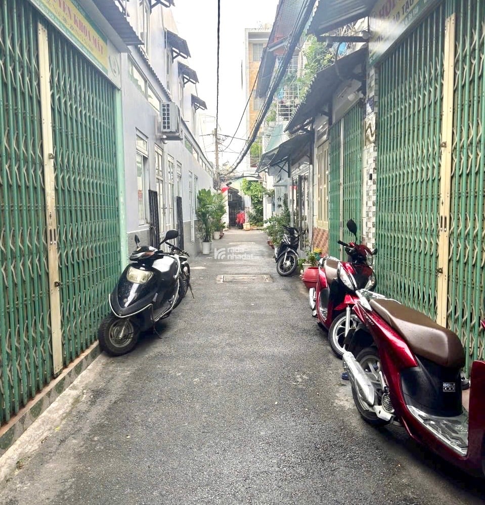 LÔ GÓC 2 MẶT HẺM – NGUYỄN VĂN KHỐI P8 – XE HƠI TỚI NHÀ – GẦN CÔNG VIÊN LÀNG HOA - CHỈ 4.65 TỶ TL