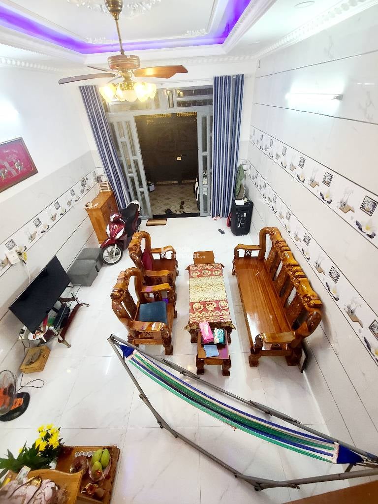 KHU MÃ LÒ- HẺM XE TẢI 6M  -ĐƯỜNG SỐ 18B- BÌNH HƯNG HÒA A- BÌNH TÂN -DT: 4*19.5M- 6 TỶ 8