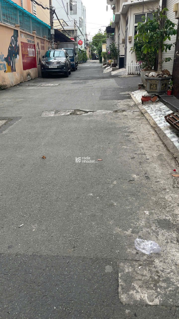 Bán Gấp Nhà Phố 5 Tầng Xe Ô Tô Nằm Trong Sân Khu Phân Lô Vip Lê Đức Thọ P13 Quận Gò Vấp