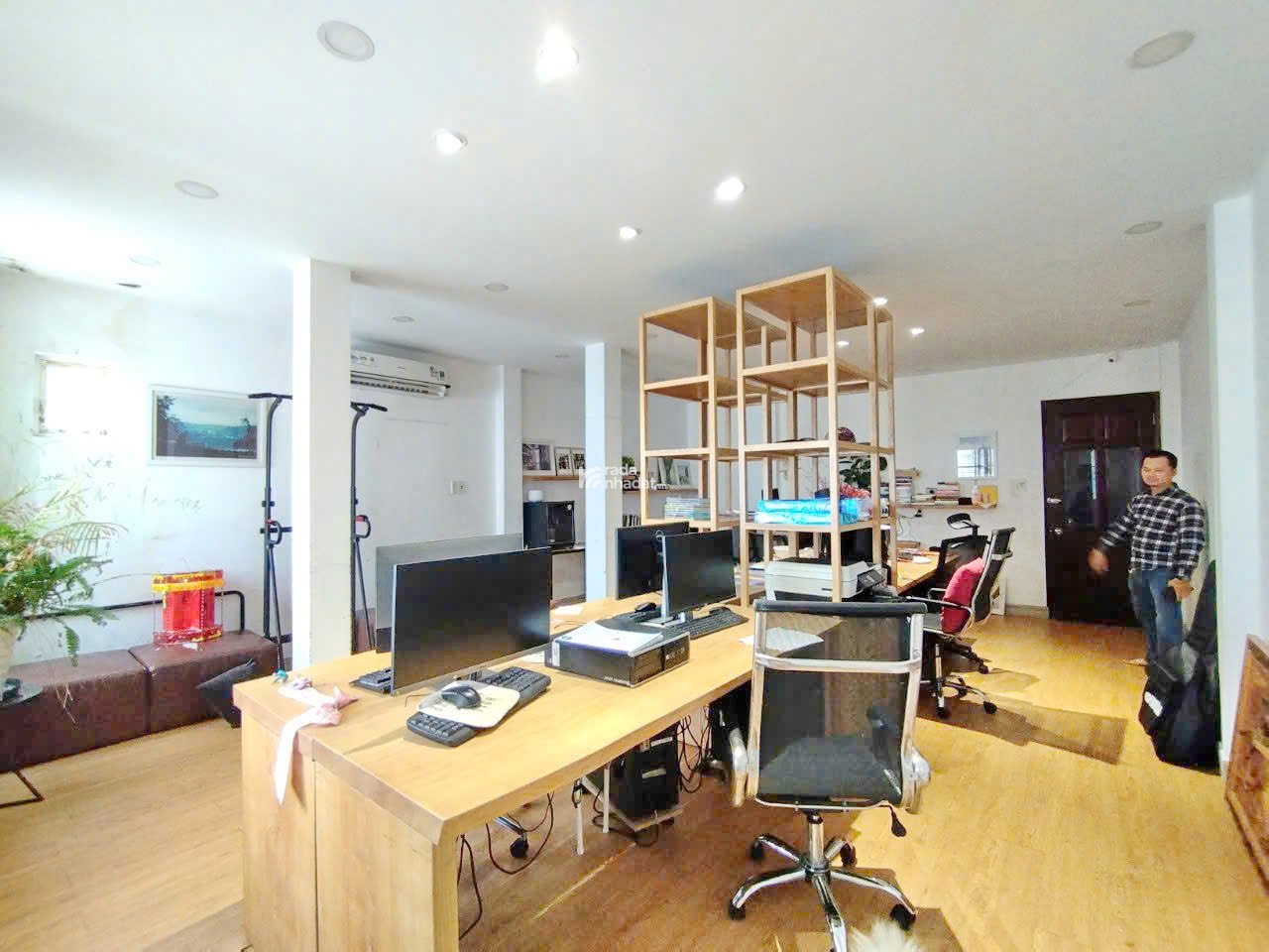 Bán nhà mặt tiền đường số 53 tân quy quận 7