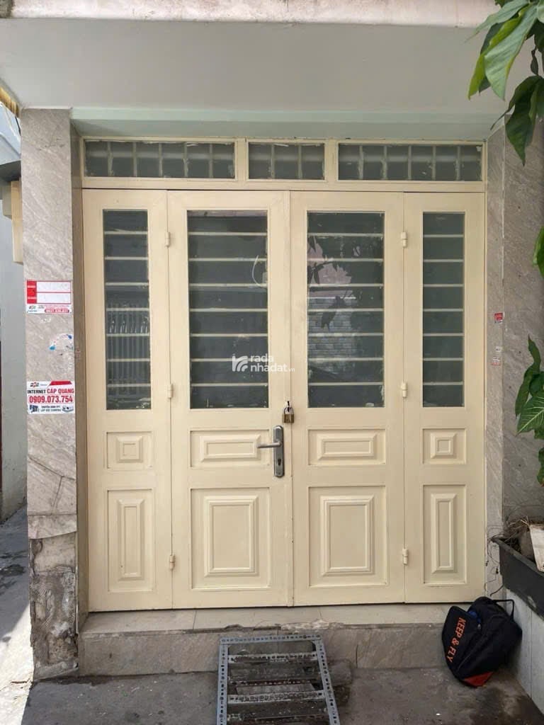 Căn góc 2 Mặt tiền hẻm  - Trần Xuân Soạn - sổ riêng - 2PN 2WC - nhỉnh 2T TL