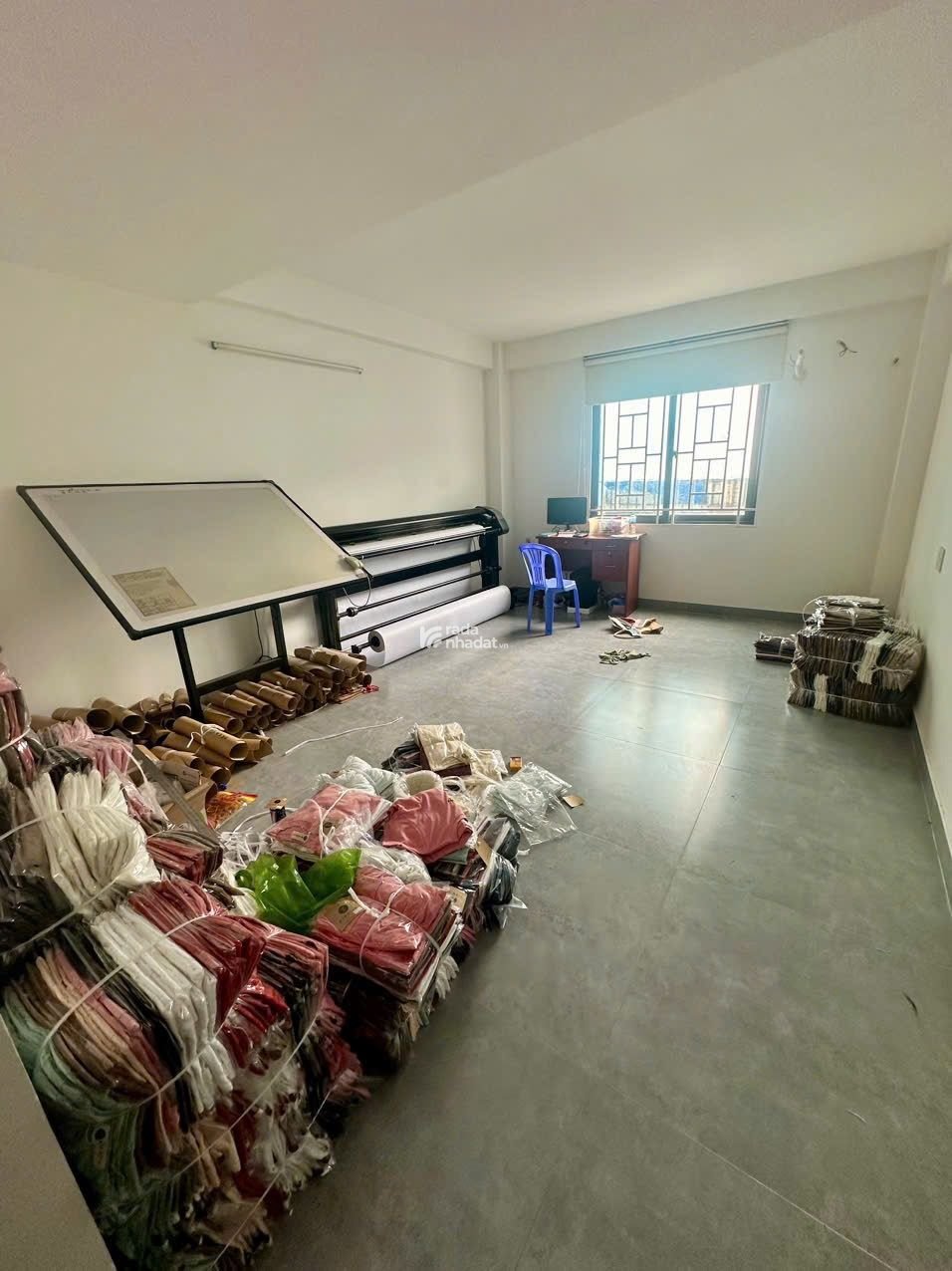 Nhà HXH 8m Trịnh Đình Trọng, 88m2, 5 tầng, có thang máy, chỉ 12.5 tỷ TL