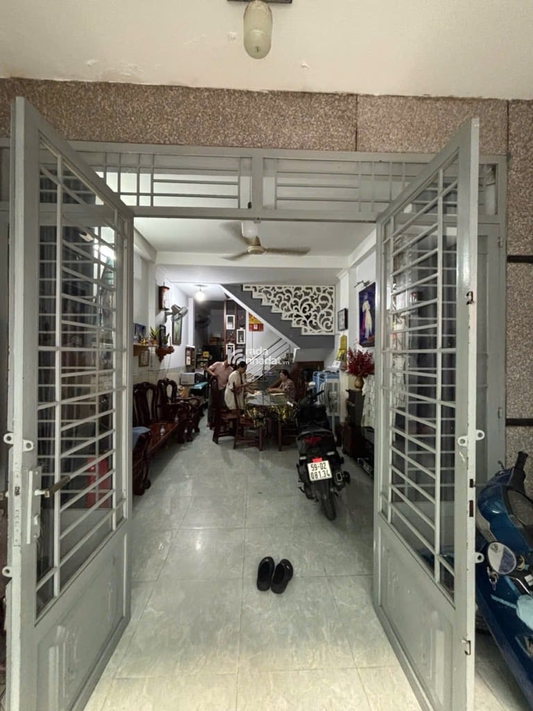 BÁN NHÀ MẶT TIỀN TÂN PHÚ 52M2 3 TẦNG 7.3 TỶ SÂN THƯỢNG SÁT AEON MALL