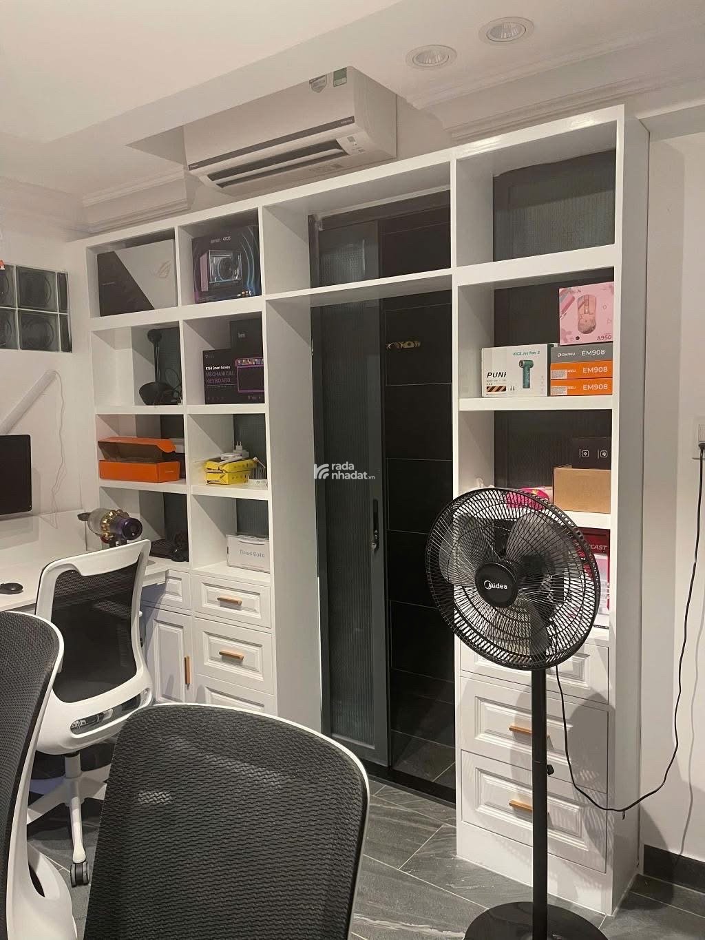 NHÀ 5 TẦNG VÕ THỊ NHỜ - KẾ VINCOM Q7 - HẺM XE HƠI, CHỦ Ở XÂY TÂM HUYẾT, NỘI THẤT CAO CẤP