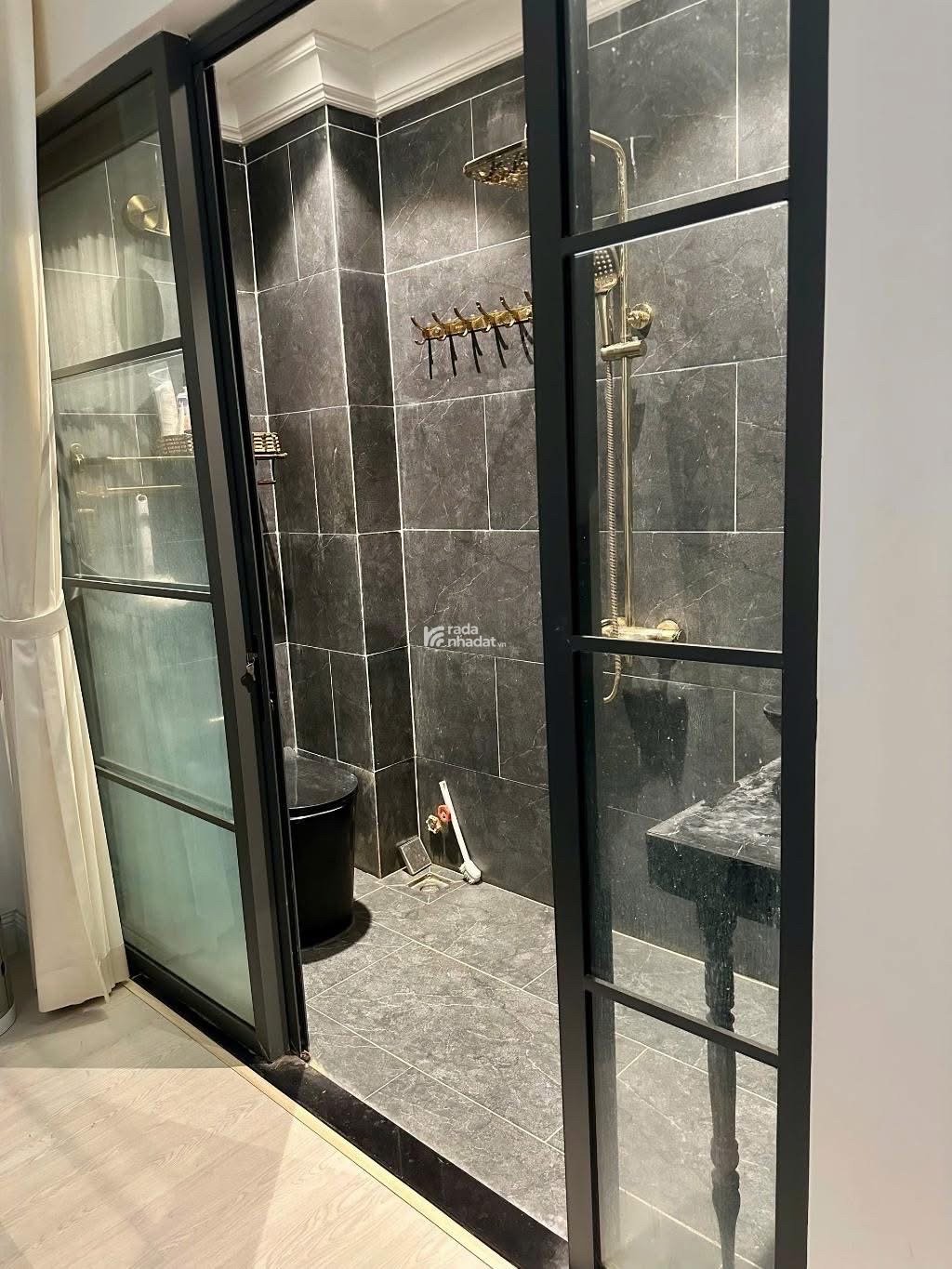 NHÀ 5 TẦNG VÕ THỊ NHỜ - KẾ VINCOM Q7 - HẺM XE HƠI, CHỦ Ở XÂY TÂM HUYẾT, NỘI THẤT CAO CẤP