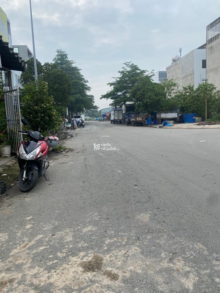 BÁN NHÀ 3 LẦU BTCT PHƯỜNG 7 QUẬN 8 100M2 11.X TỶ 5X20M XE HƠI NGỦ TRONG NHÀ 