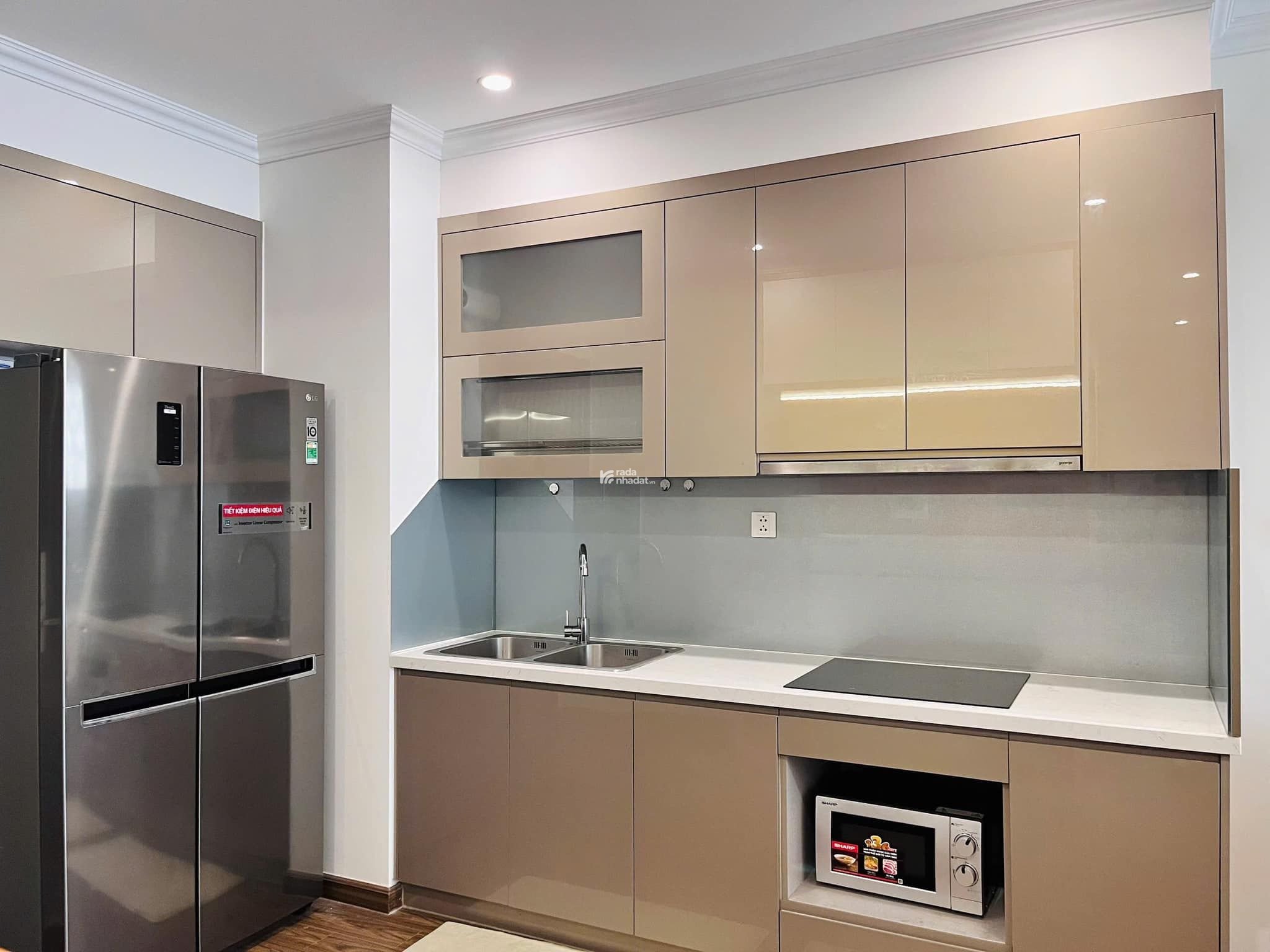 E cho thuê căn hộ FLC Complex, 2PN, giá chỉ từ 12tr (LH 0916 023 ***). Giá thị trường, không ảo giá