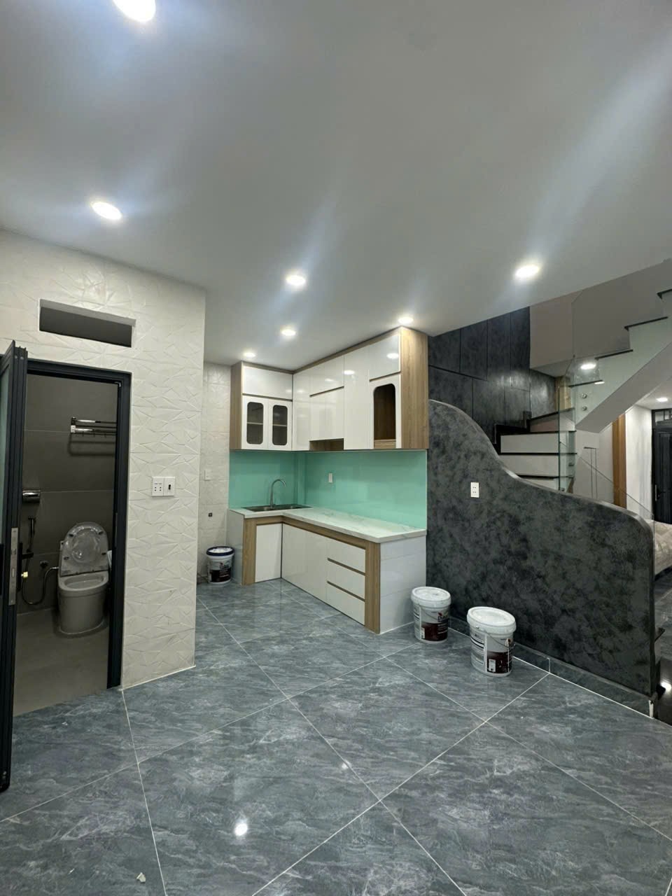 Nhà đẹp giáp khu Tên Lửa full nội thất Tỉnh Lộ 10, P. Tân Tạo, Bình Tân