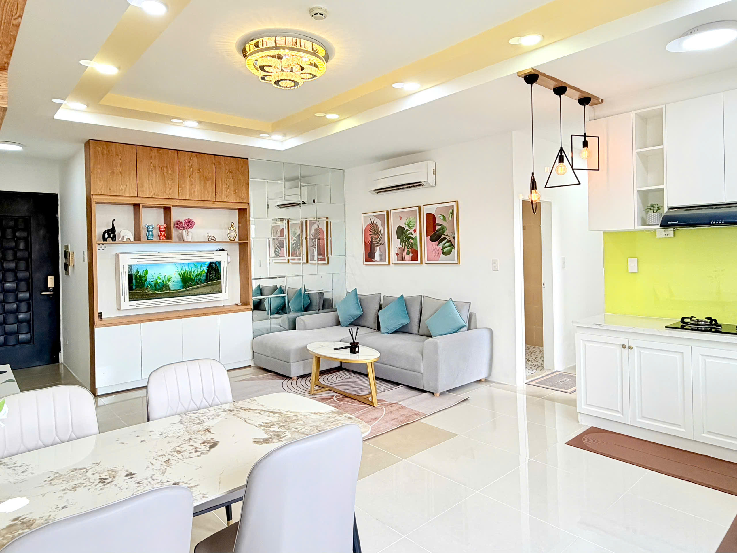 Chính chủ căn góc 83m2 Hoàng Kim Thế Gia, sổ hồng sẵn, nhà mới, nội thất
