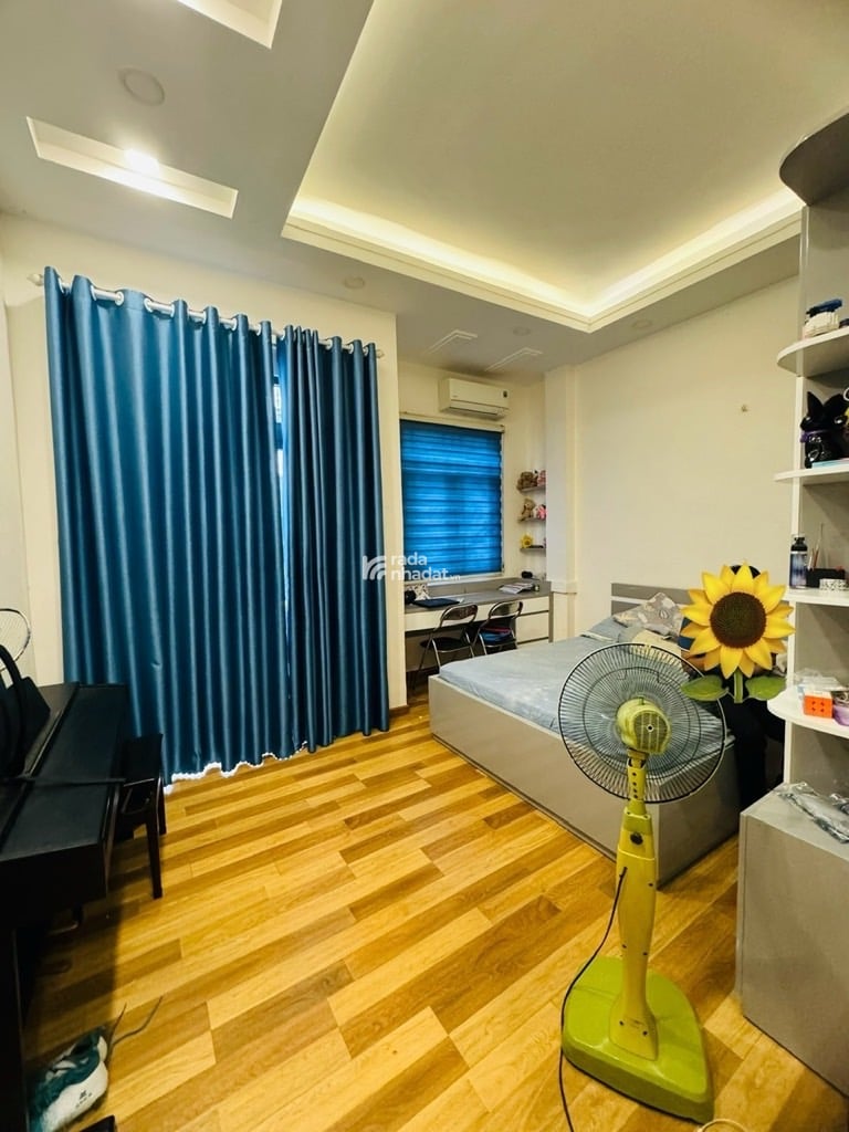 NGAY CHỢ DA SÀ - GIÁ QUẬN 6 GẦN AEON MAILL TÊN LỬA - MẶT TIÈN NỘI BỘ 4 TẦNG ĐẸP KHÔNG TỲ VẾT