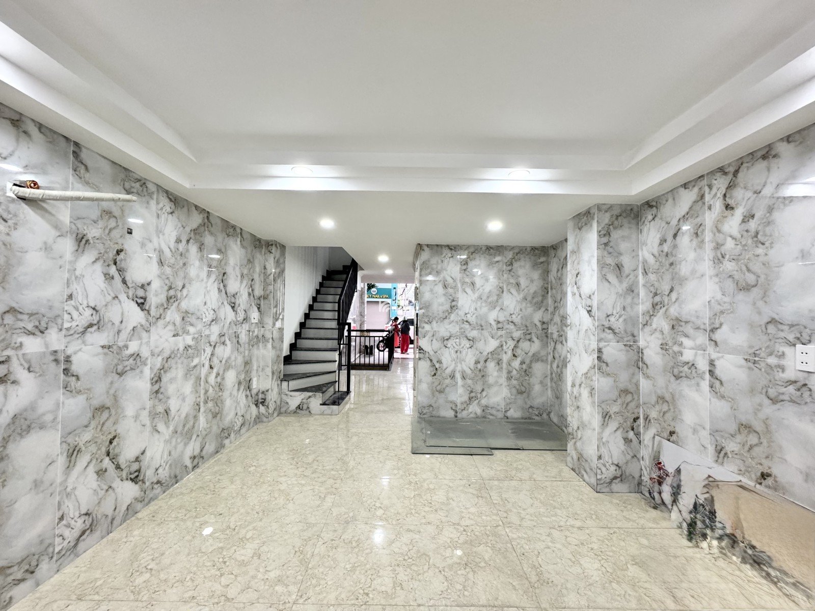 SIÊU PHẨM MẶT TIỀN 62m2 7 TẦNG - CÓ HẦM & THANG MÁY - NHÀ ĐẸP MỚI TINH - VỊ TRÍ KINH DOANH ĐẮC ĐỊA