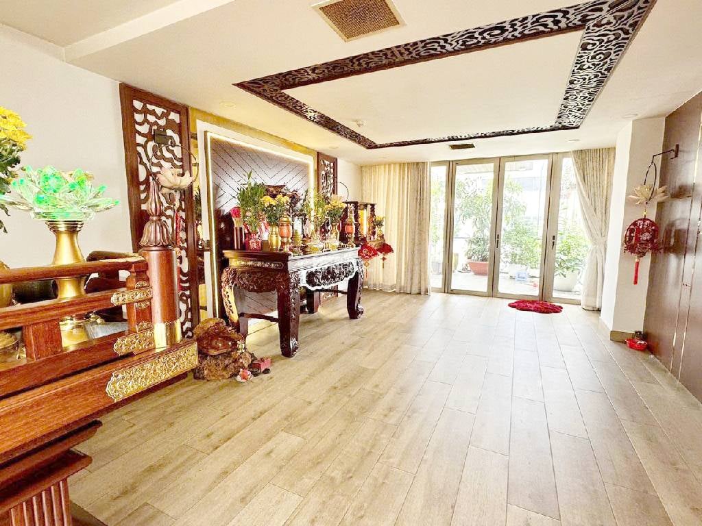 Bán toà nhà 7 tầng 650m2 sàn tại Nguyễn Đình Khơi P4 Tân Bình 