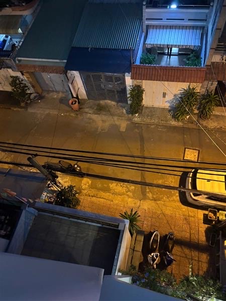 MẶT TIỀN VỪA Ở VỪA KINH DOANH  NGAY 4 XÃ LÊ VĂN QUỚIGIÁP TÂN PHÚ 4 TẦNG 61M2 