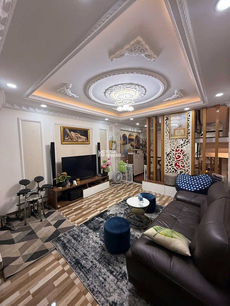 GIÁ MỚI 7.4 TỶ NHÀ MỚI 5 TẦNG (4x14M) GẦN AEON TÂN PHÚ  Ở NGAY SỔ A4 HOÀN CÔNG ĐỦ