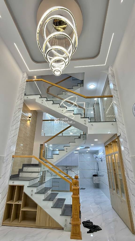 GIÁP NGUYỄN SƠN, BÌNH LONG- NHÀ MỚI 5 TẦNG - HẺM OTO- Đ SỐ 3 - BÌNH TÂN-DT: 4.1*13M- 6 TỶ 9