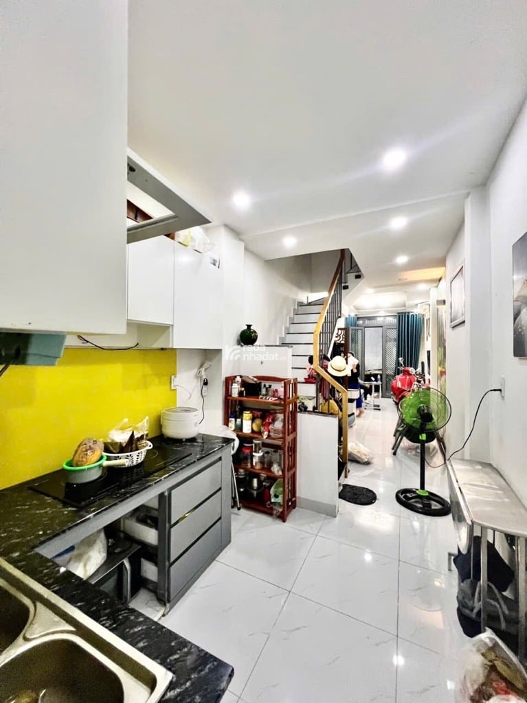 HẺM XE HƠI VƯỜN LÀI, TÂN PHÚ, 31M2 HIẾM CÓ Ở NGAY. GIẢM 450TR CHỈ 4.4T TL 