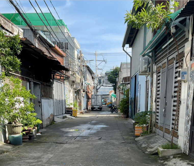 Bán Gấp Nhà Phố 4 Tầng Diện Tích 73m2 Xe Hơi Ngủ Trong Nhà Nguyễn Thị Kiểu Quận 12