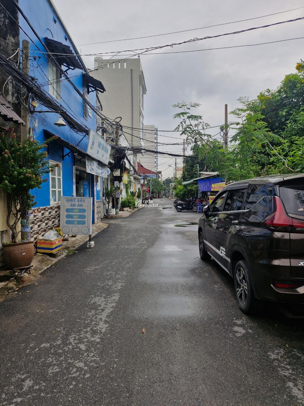 BÁN ĐẤT TẶNG NHÀ HẺM NHỰA 6m, SAU LƯNG GIGAMAL, VUÔNG VỨC 5X20 CHỈ 11 TỶ.