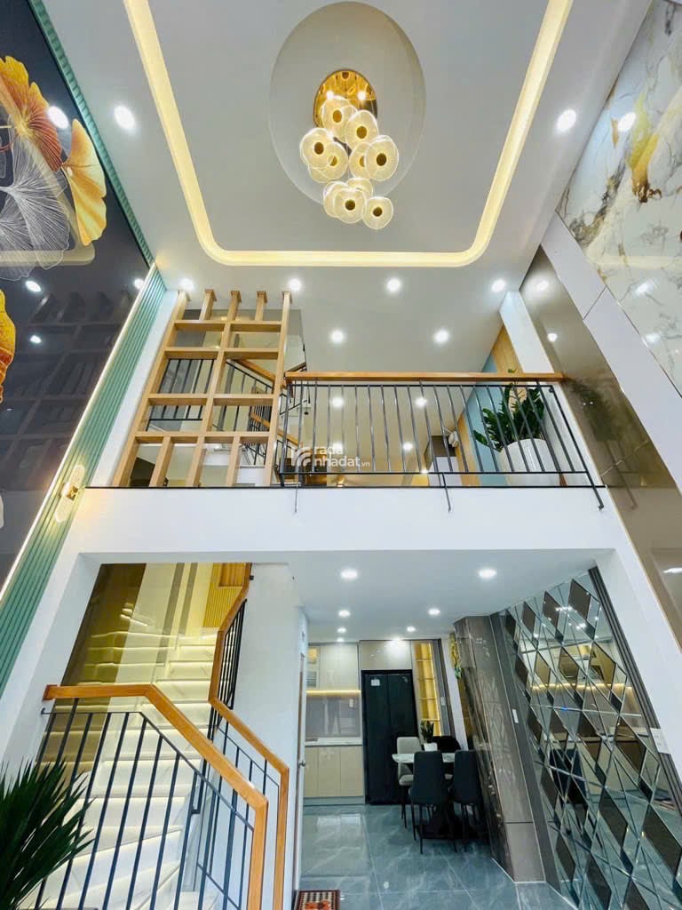 Bán Gấp Nhà Phố 4 Tầng Xe Hơi Đỗ Trước Nhà Lê Đức Thọ P16 Quận Gò Vấp