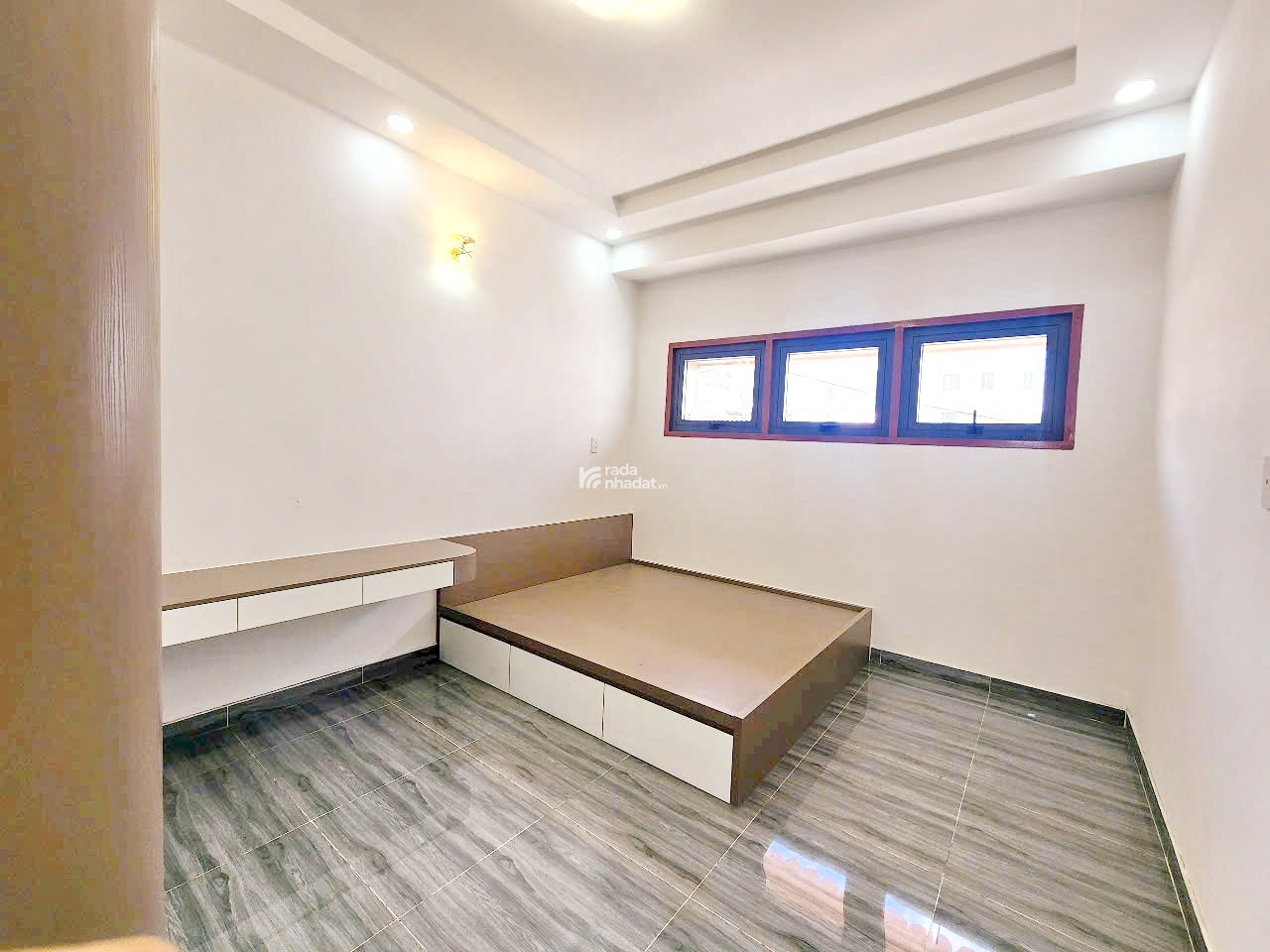 Bán nhà mới 1 lầu hẻm xe hơi đường Âu Dương Lân P.3 Quận 8