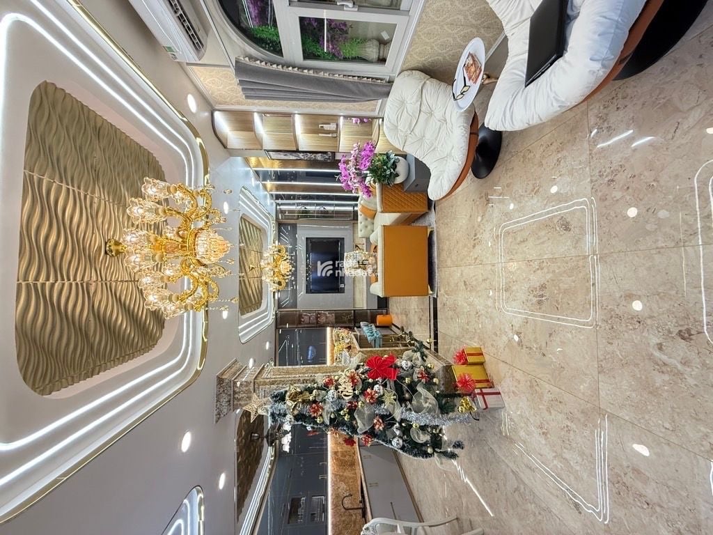 SIÊU PHẨM BIỆT THỰ TÂN BÌNH GIÁP QUẬN 10 - 74M2 NỞ HẬU - Ô TÔ ĐỖ CỬA - FULL NỘI THẤT XỊN - MUA ĐÓN 