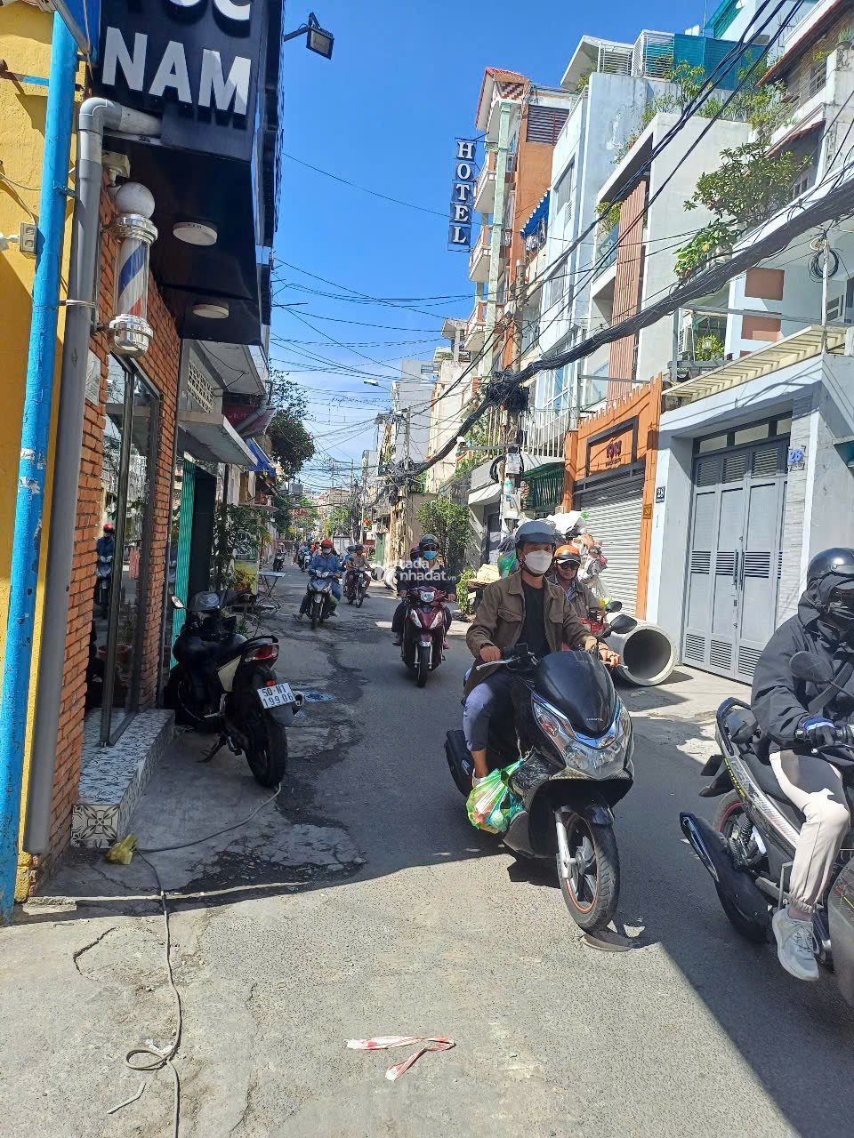 HOT: BÁN NHÀ MẶT TIỀN NGUYỄN ĐÌNH CHÍNH, P.15, PHÚ NHUẬN 