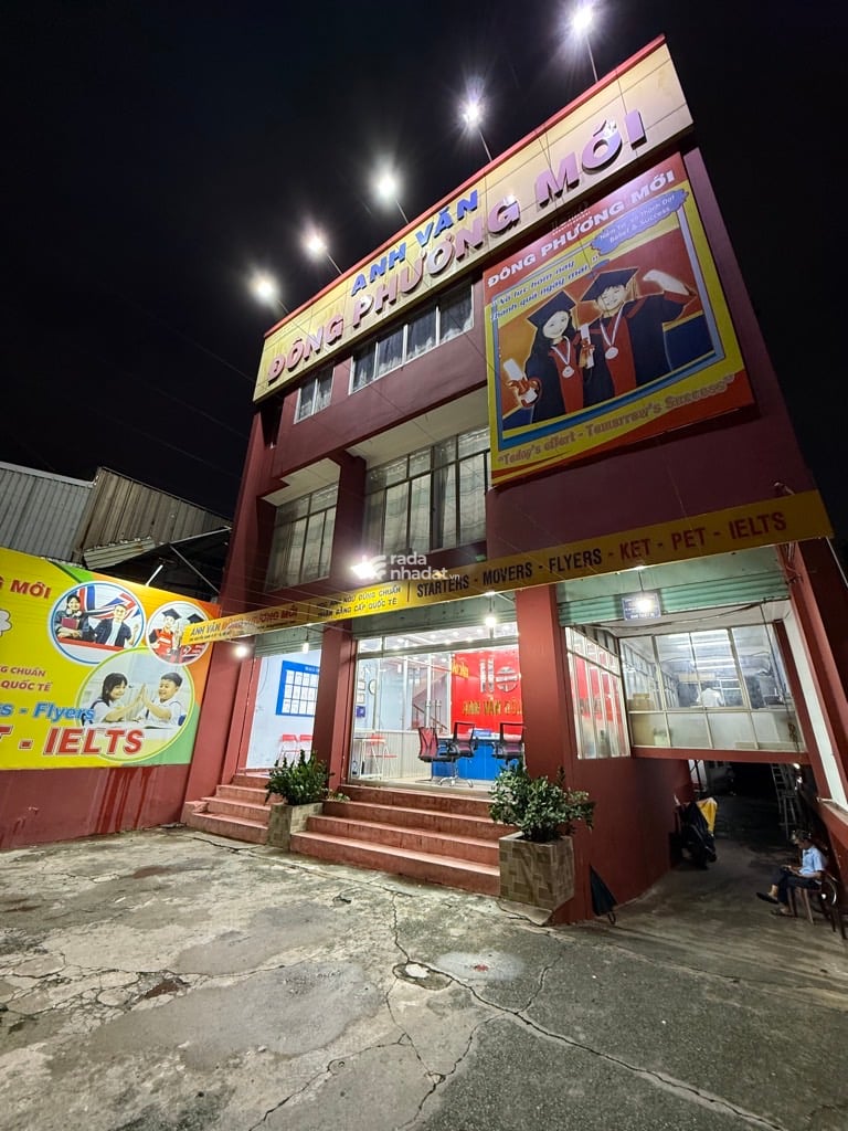 - MẶT TIỀN NGUYỄN OANH HIẾM NHÀ BÁN NGNAG KHỦNG 13m - 5TÀNG - DÒNG TIỀN ỔN ĐỊNH