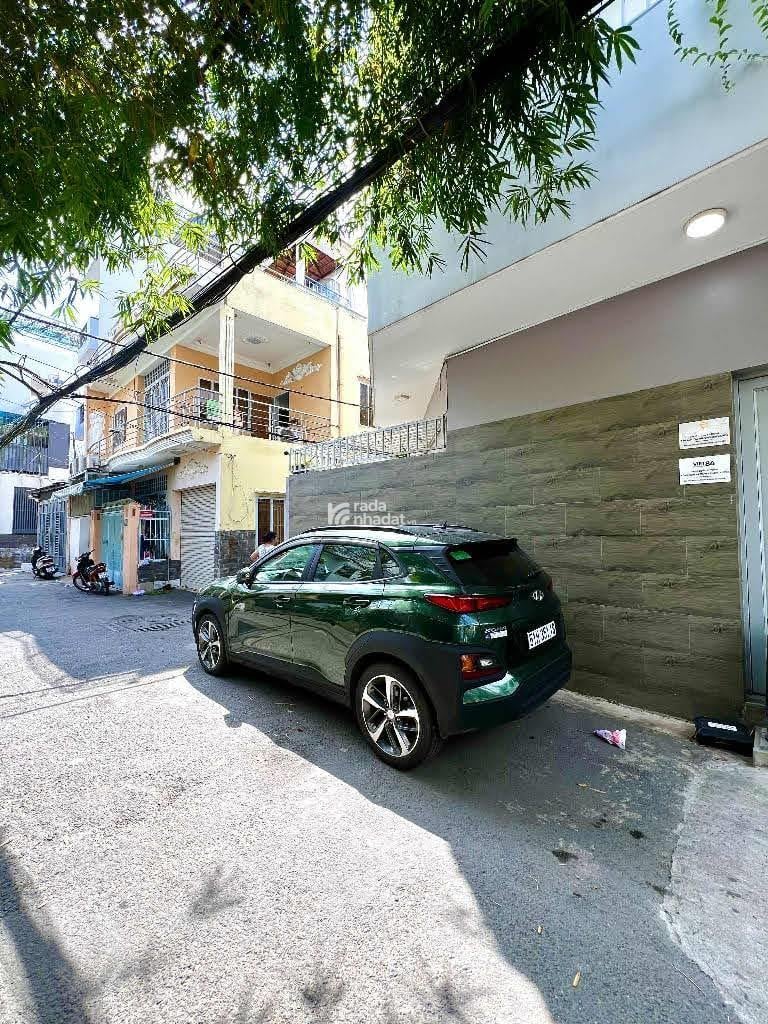 Bán nhà Gò Vấp, hẻm xe hơi Nguyễn Văn Công, 44m, 3 tầng, 4PN, nhỉnh 5 tỷ TL