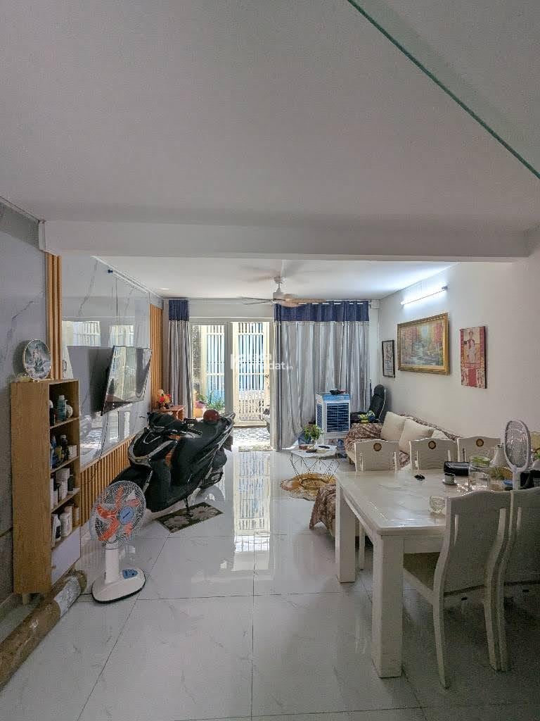 Bán nhà Gò Vấp, hẻm xe hơi Nguyễn Văn Công, 44m, 3 tầng, 4PN, nhỉnh 5 tỷ TL