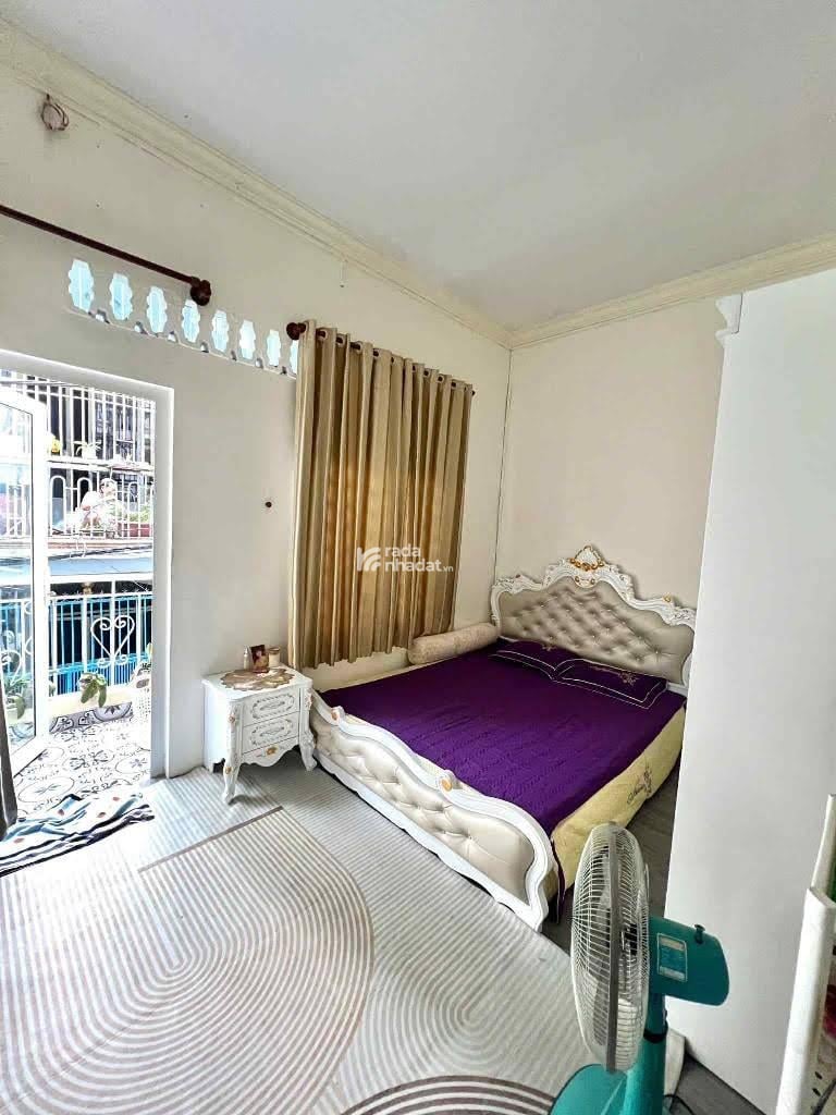 Bán nhà Gò Vấp, hẻm xe hơi Nguyễn Văn Công, 44m, 3 tầng, 4PN, nhỉnh 5 tỷ TL