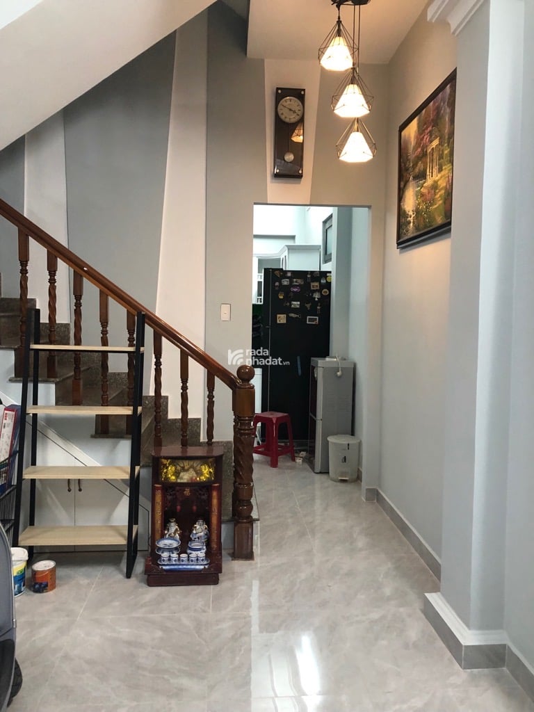 HẺM XE TẢI THÔNG QUA GẦN PHAN ĐĂNG LƯU - PHAN XÍCH LONG - NHÀ 4 TẦNG - 45M2 - 5PN - GẦN SÂN BAY