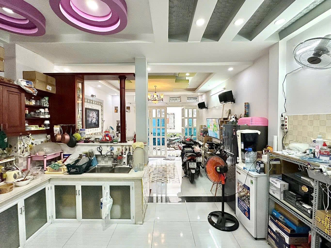 Xoay vốn bán nhà Nơ Trang Long, Phường 13, Bình Thạnh, Giá 3 tỷ 320, Diện tích 60m2