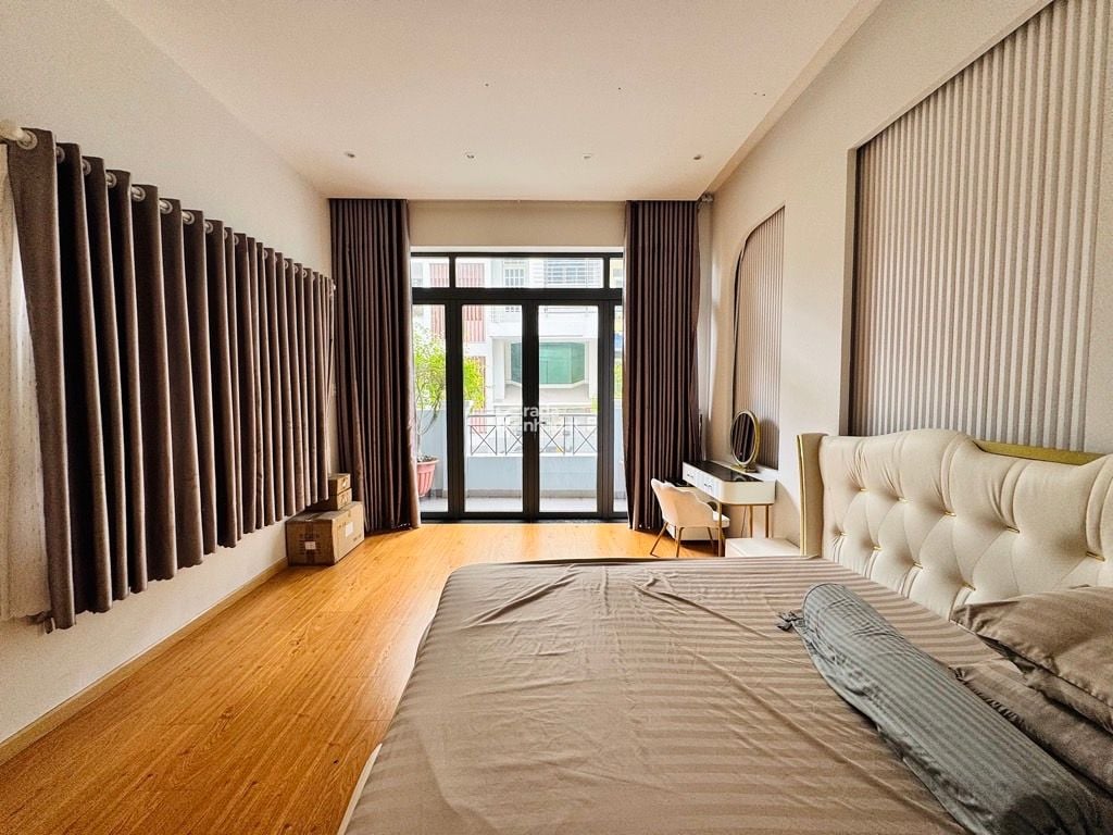 Bán nhà mặt tiền Đinh Công Tráng - 4.15 x 20 x 5 tầng , sổ đẹp hoàn công đầy đủ. kinh doanh ,ở,cho 