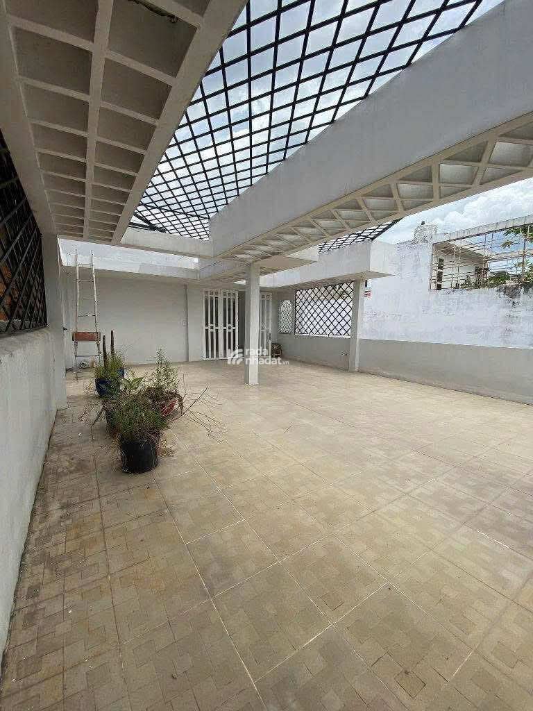 LẠC LONG QUÂN -Q11 - 101M2 - 4 TẦNG - NGANG 7M - HẺM XE HƠI THÔNG - 13 TỶ (Bớt Lộc)