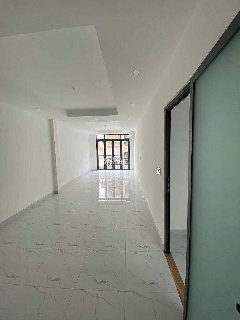 LẠC LONG QUÂN -Q11 - 101M2 - 4 TẦNG - NGANG 7M - HẺM XE HƠI THÔNG - 13 TỶ (Bớt Lộc)
