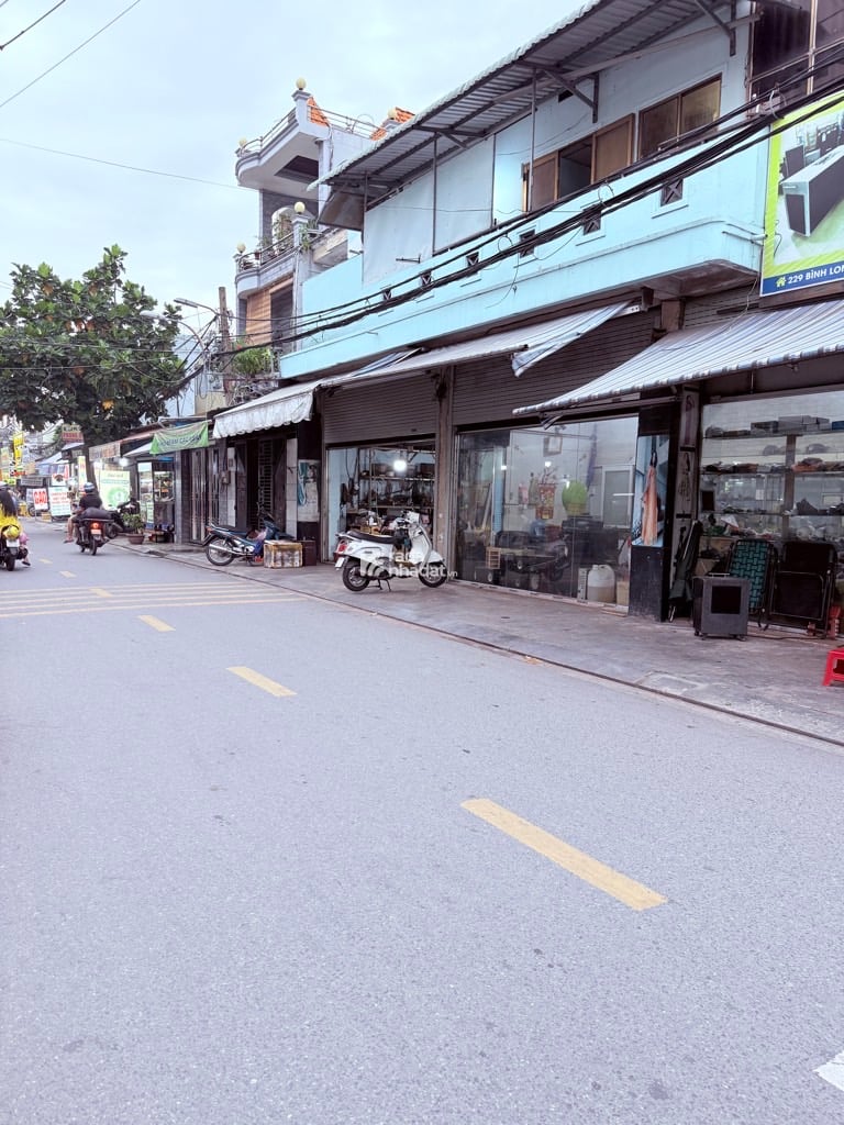 Bán nhà gần bình long bình hưng hoà a
