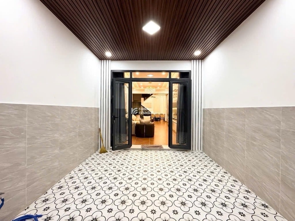 Bán nhà Quận 7 Lý Phục Man siêu hiếm căn biệt thự ngang 4m dài 17m nhà 4 tầng chỉ 9 tỷ