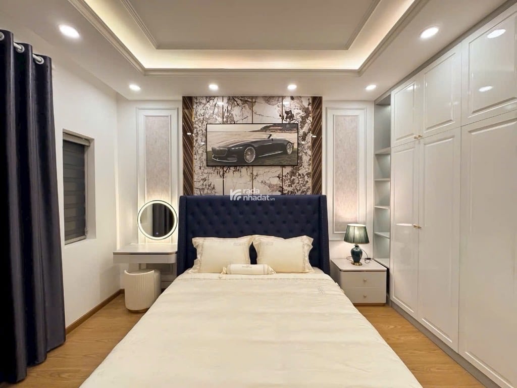 Bán nhà Quận 7 Lý Phục Man siêu hiếm căn biệt thự ngang 4m dài 17m nhà 4 tầng chỉ 9 tỷ