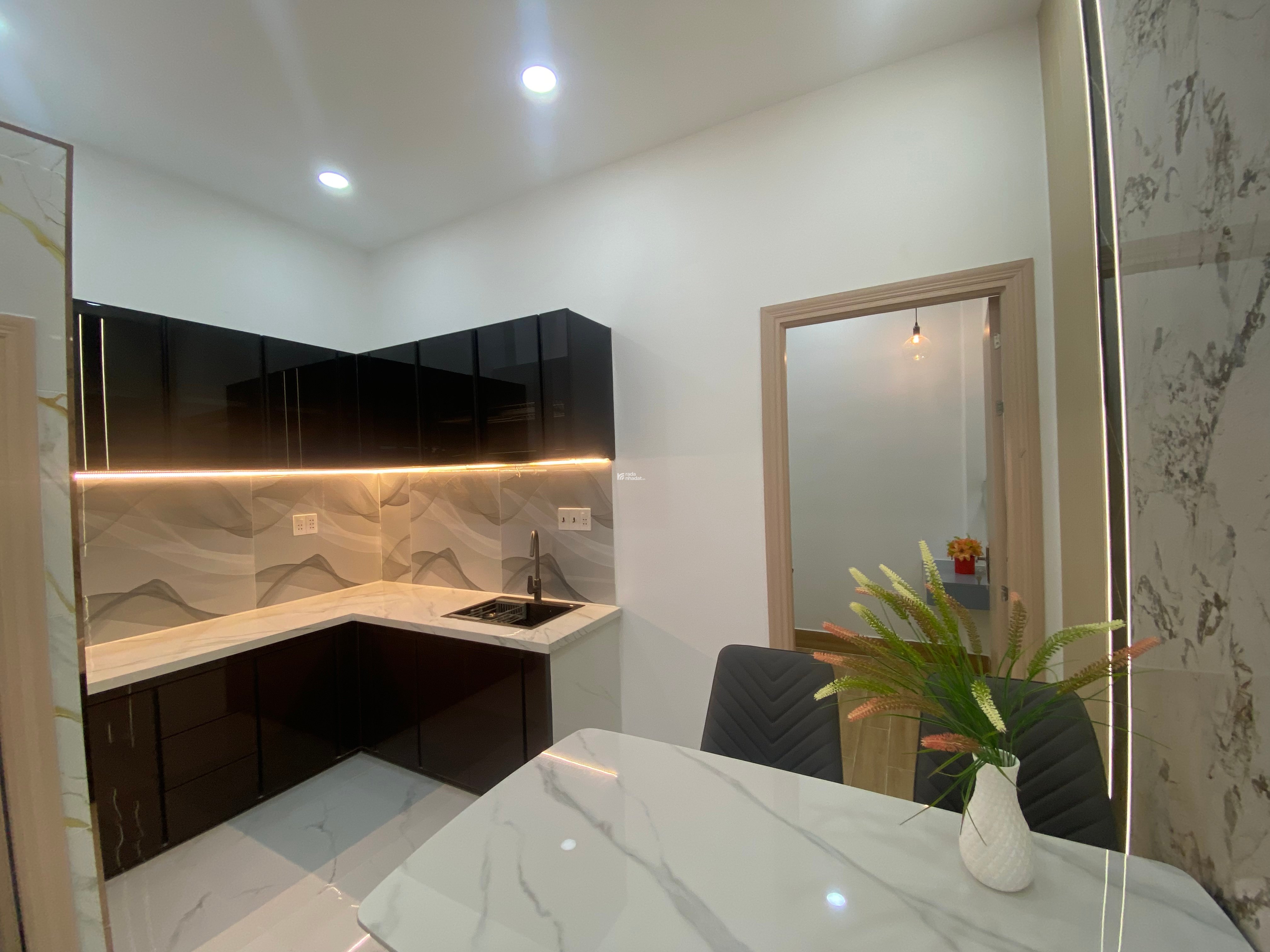 Mặt tiền kinh doanh Bình Tân, DT:4x10m,2tầng, Giá 4,46tỷ. LH:Kha