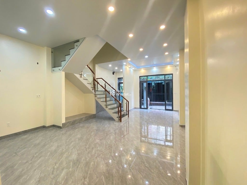 NHA ĐẸP- 55M2- HẺM XE TẢI 7M - SÁT AEON TÂN PHÚ, NHỈNH 6TỶ