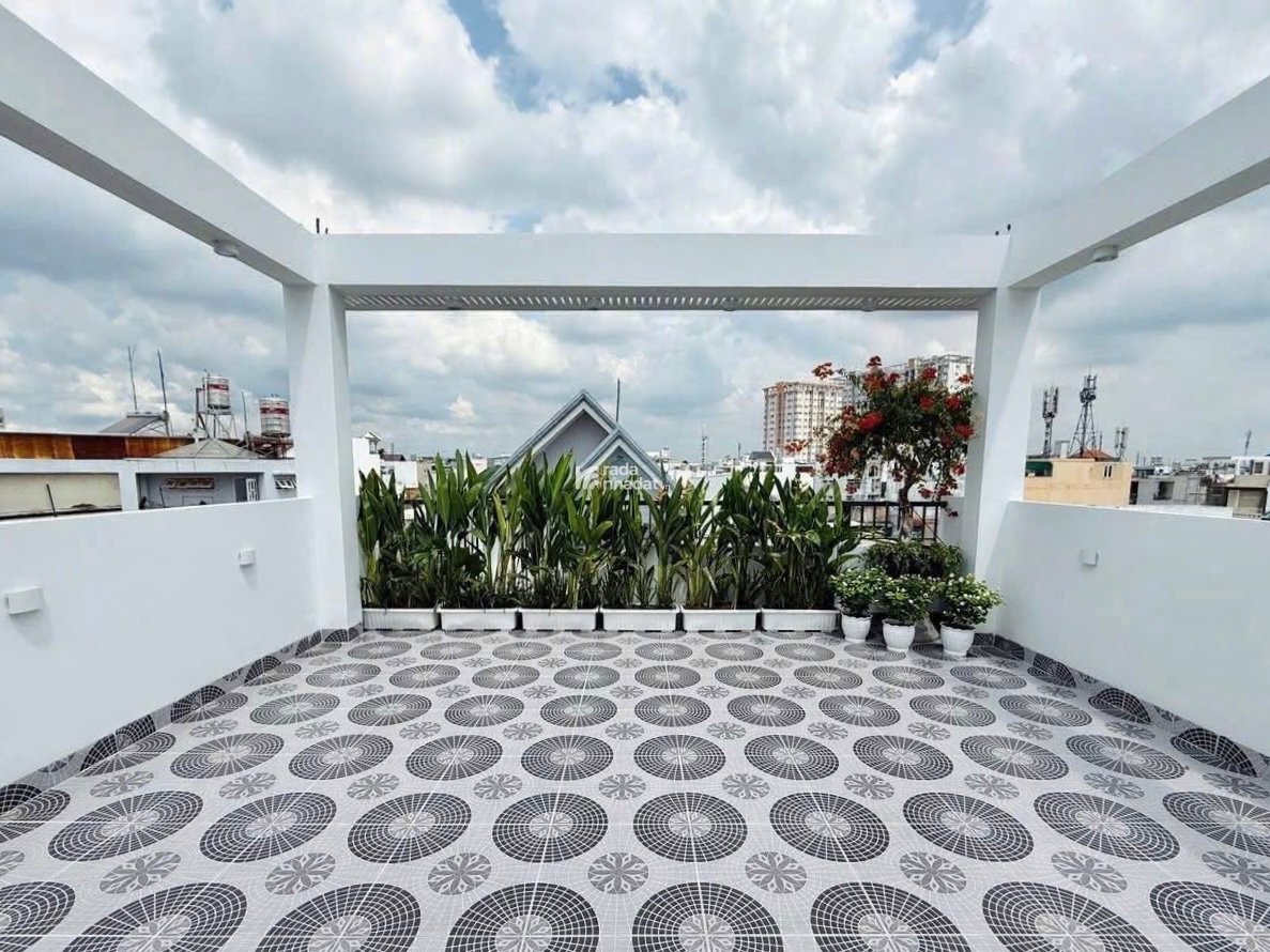 Bán nhà chính chủ , sổ riêng DT 44.1m2 giá 2tỷ290 Phạm Thế Hiển P3 Q8 , 3PN 3 WC