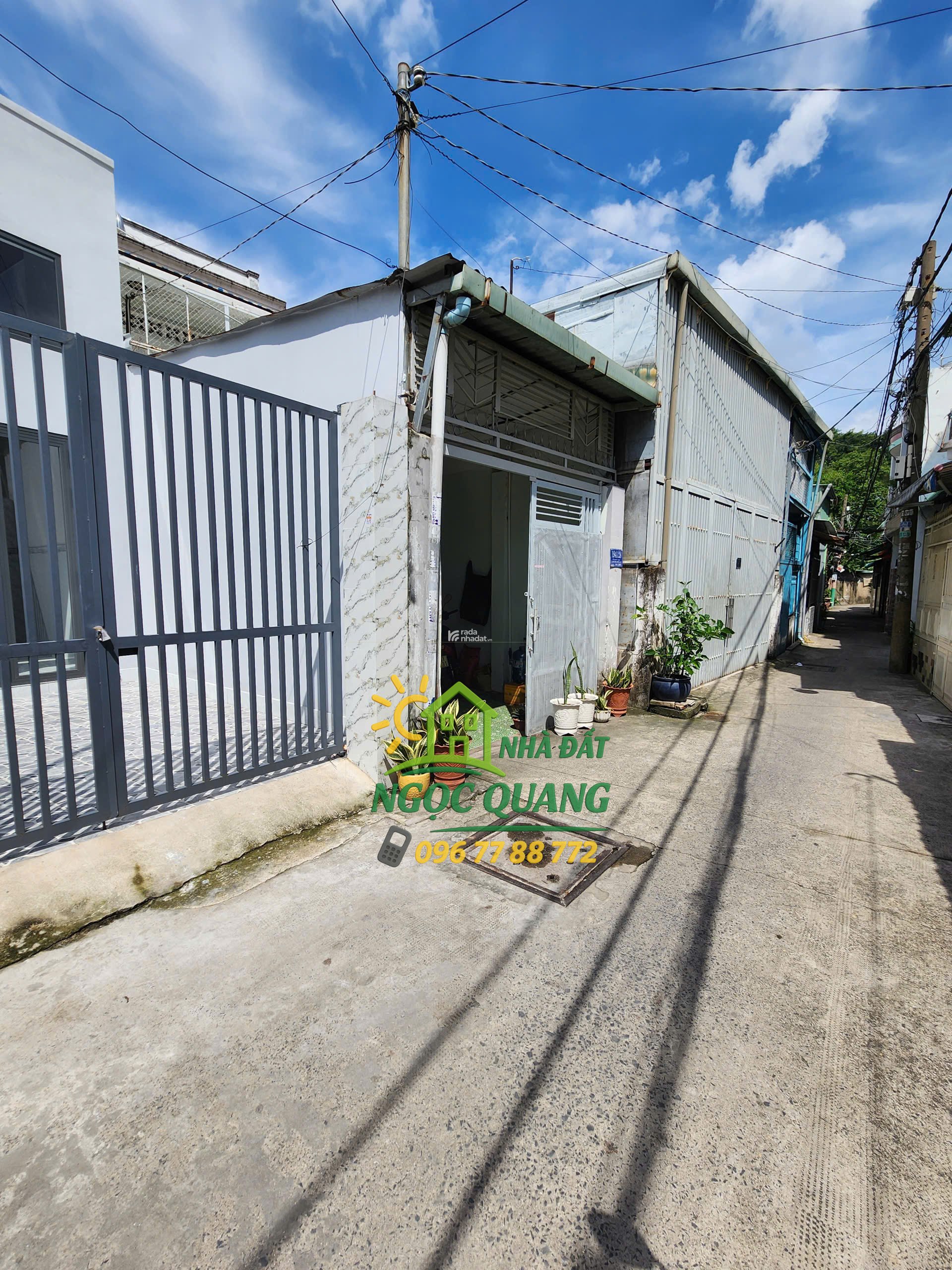 BÁN NHÀ ĐƯỜNG NGUYỄN VĂN QUÁ, 4m NỞ HẬU 6m DÀI 22m, HẺM THÔNG
