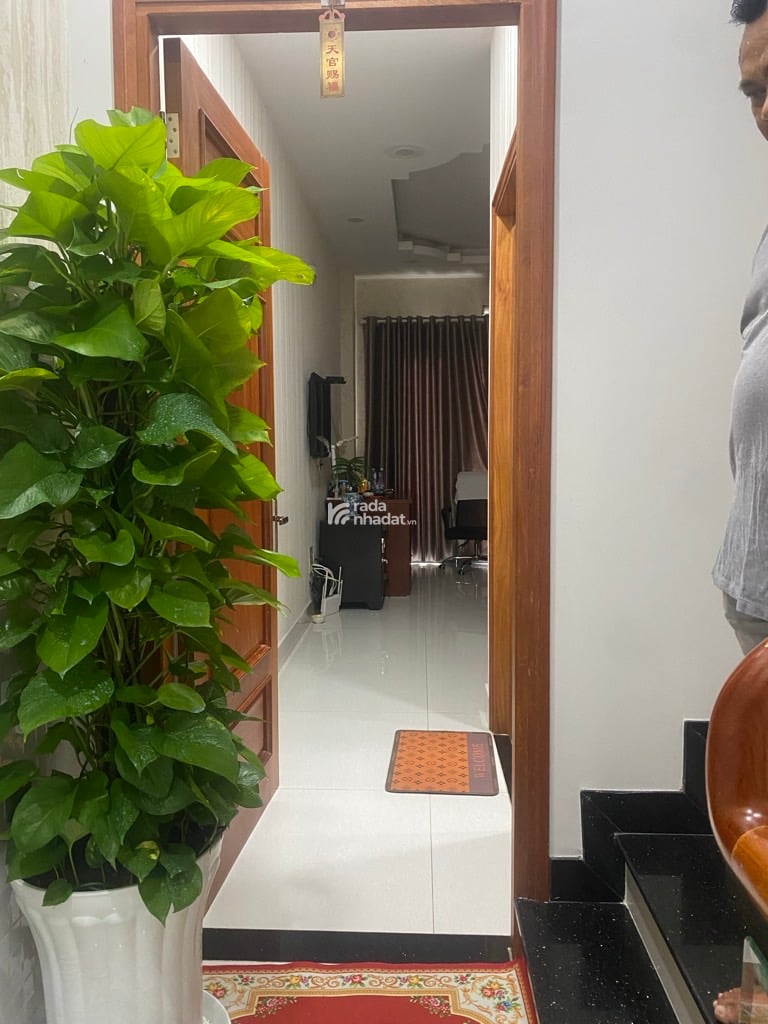 BÁN NHÀ TÊN LỬA 4 TẦNG BTCT 60M2 XE HƠI NGỦ TRONG NHÀ 10.X TỶ AEON MALL BÌNH TÂN 