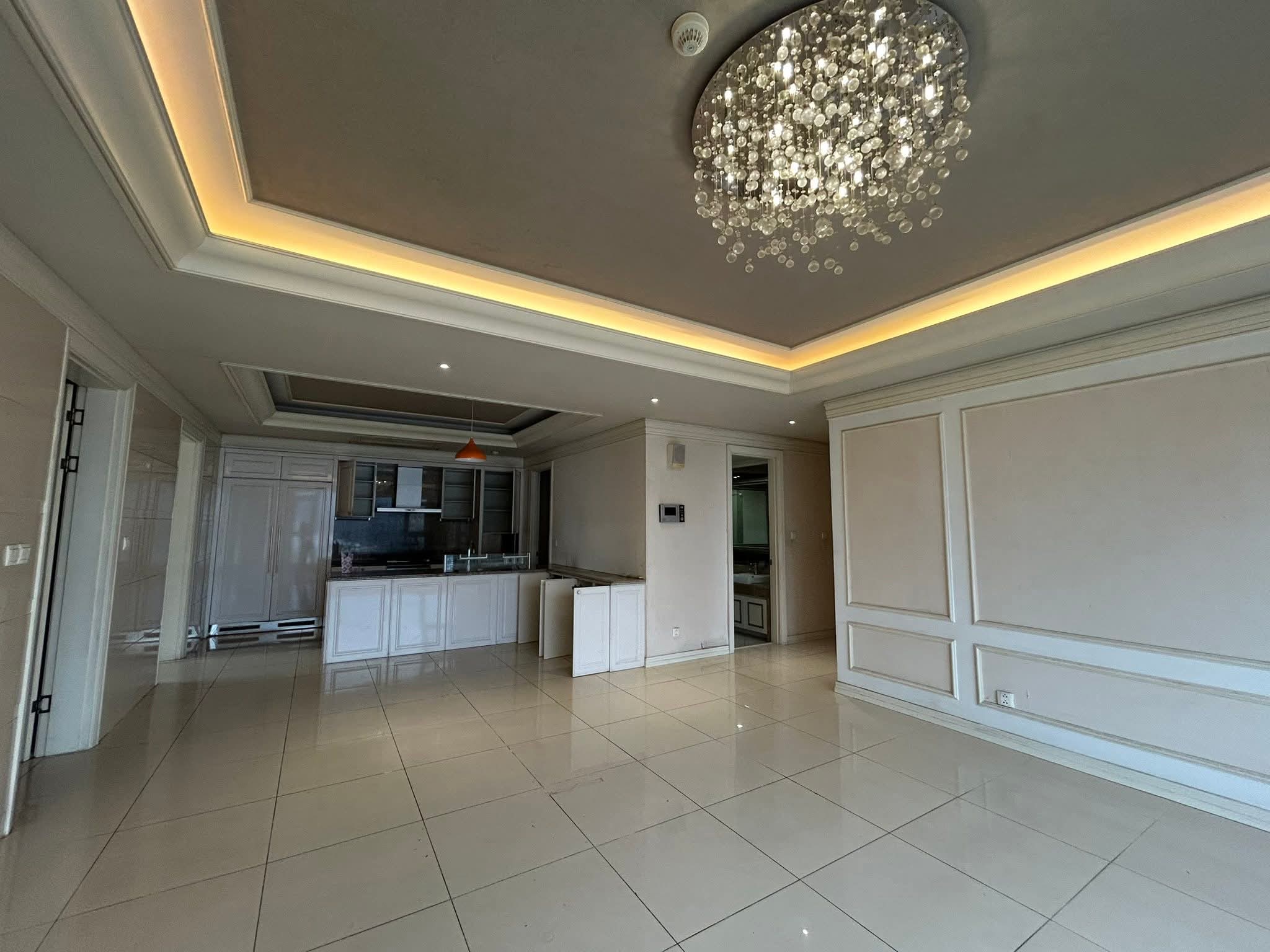 Bán căn hộ Cantavil Hoàn Cầu Bình Thạnh 154m2 giá 12.2 tỷ