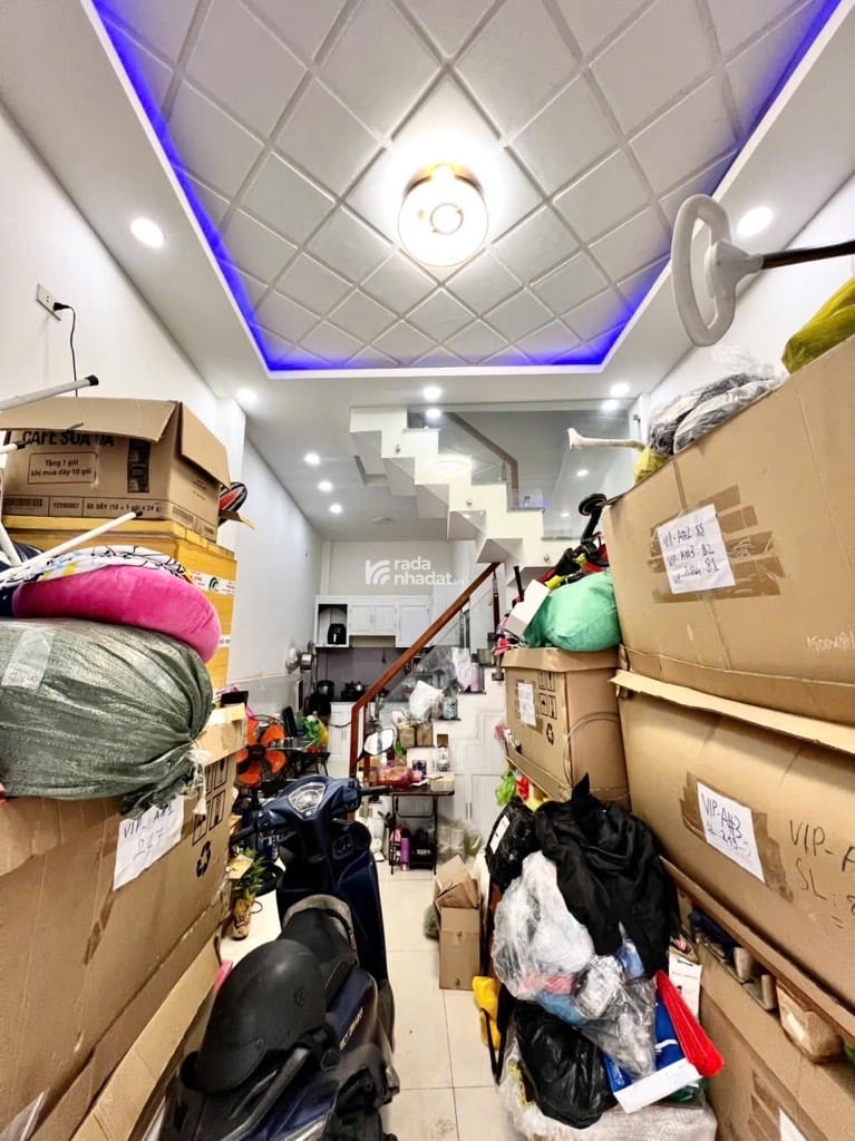 4 TẦNG KHU PHÂN LÔ ĐỒNG BỘ ĐƯỜNG SỐ 6- BÌNH HƯNG HOÀ B BÌNH TÂN-DT: 3.5*9M (33M2)- 3 TỶ 3